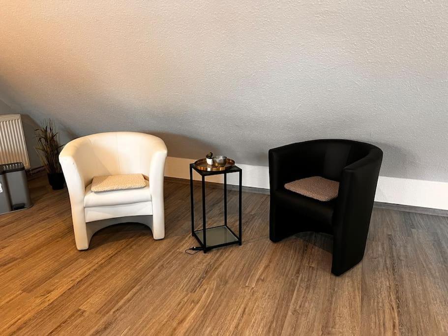 Ferienwohnung „Zur Eule“ ヘッシシュ・オルデンドルフ エクステリア 写真